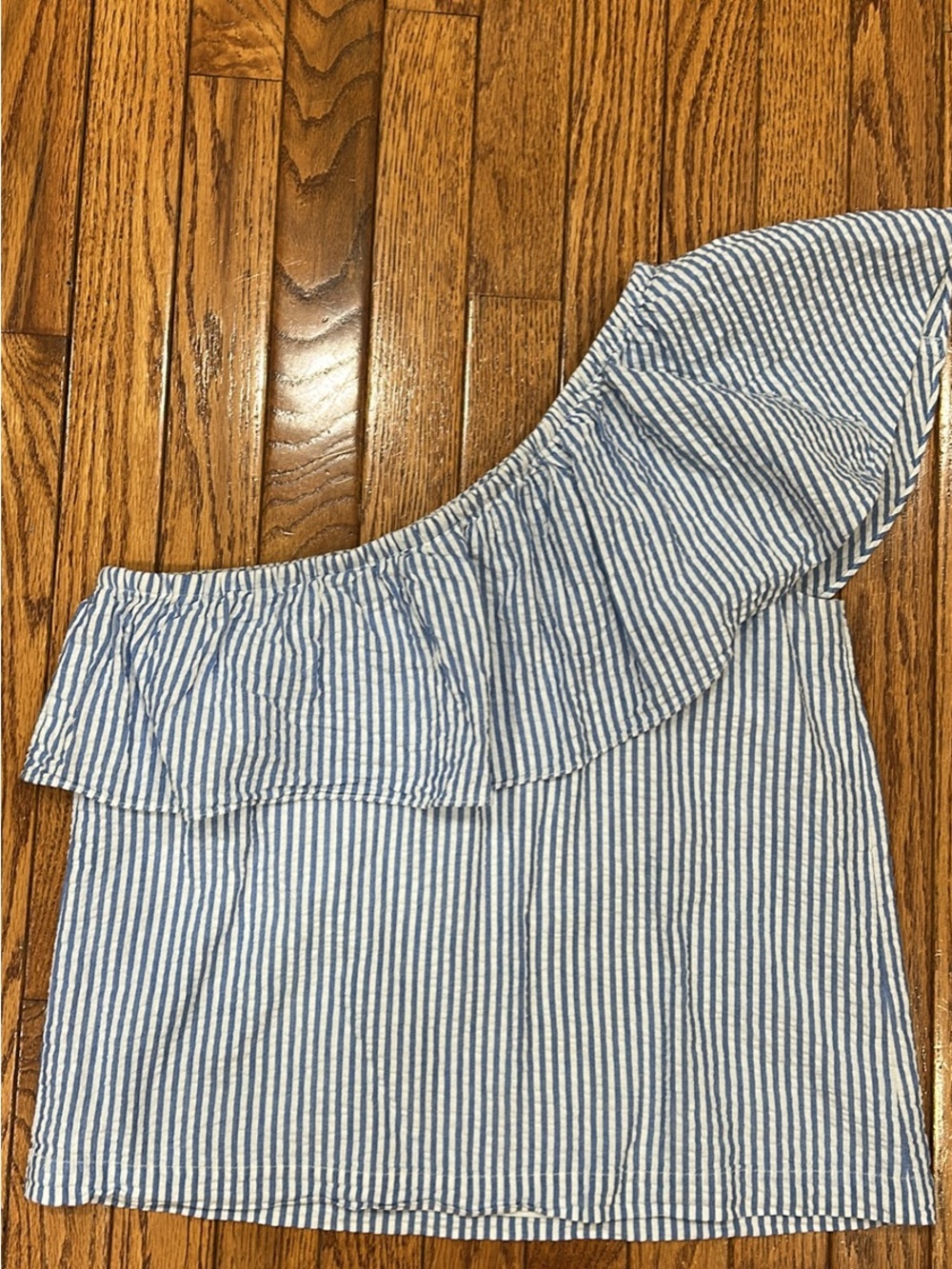 Vineyard Vines Blue and White Striped One-Shoulder Ruffle Tunic - Picture 5 of 5